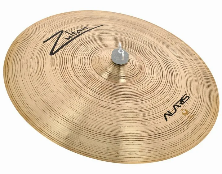 Zultan 18" Alaris Crash, su sfondo neutro