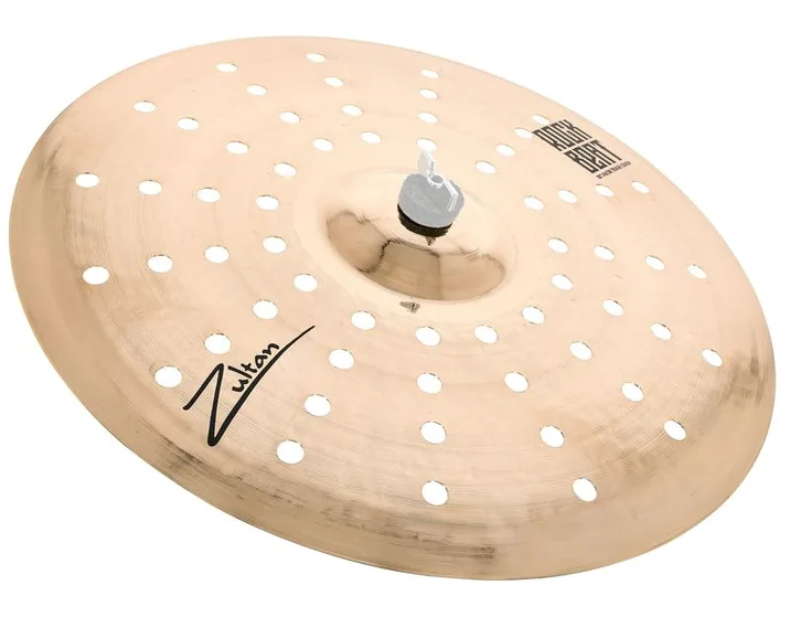 Zultan 18" Rock Beat Trash Crash, su sfondo neutro