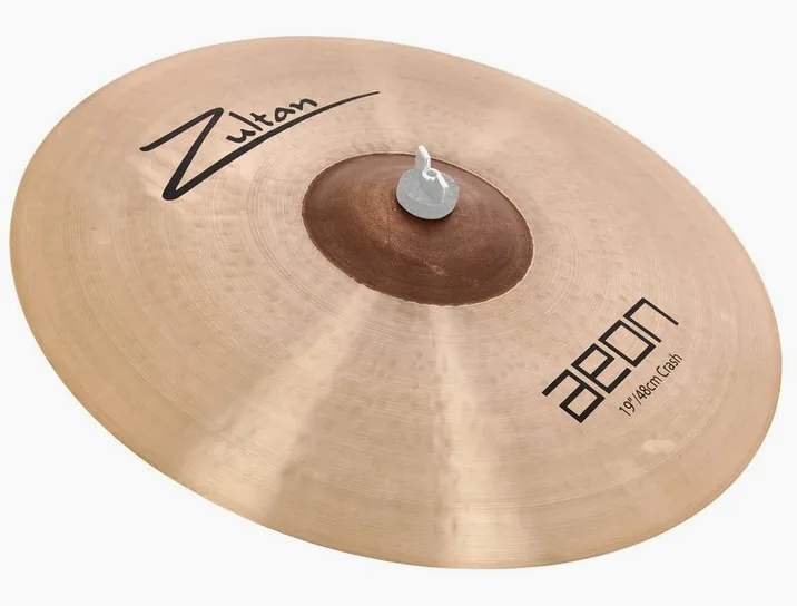 Zultan 19" Aeon Crash, di fronte su sfondo neutro