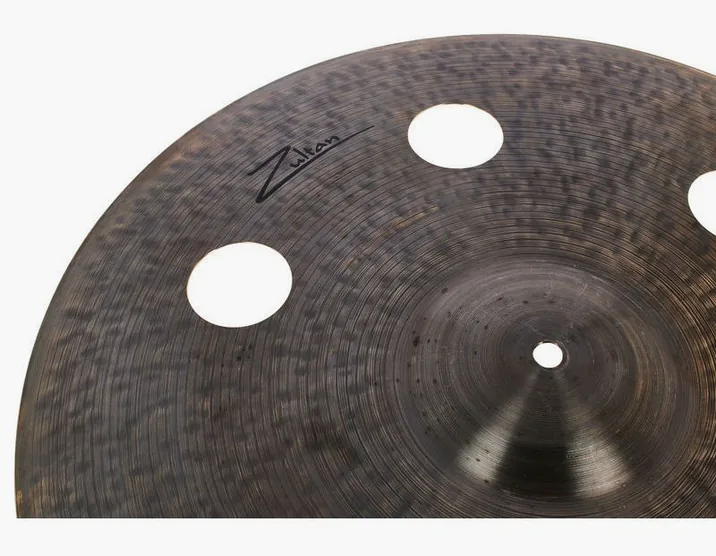 Zultan 19" Dark Matter Holey Crash, vista di tre quarti, photo 4