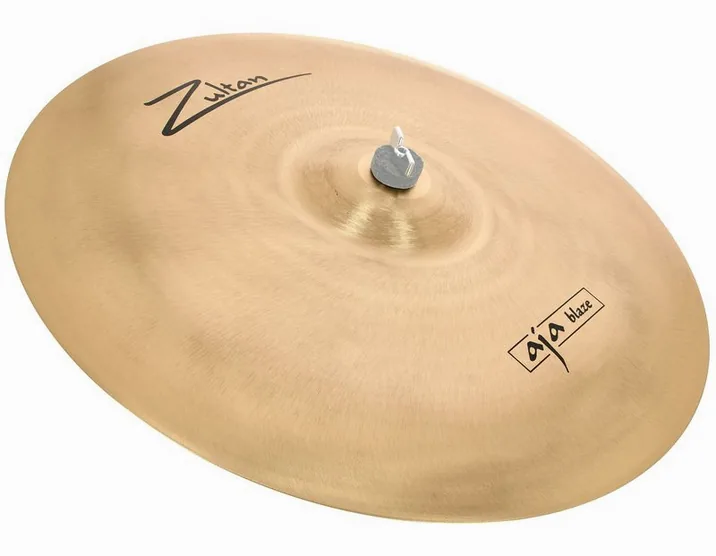 Zultan 21" Aja Blaze Ride, su sfondo neutro